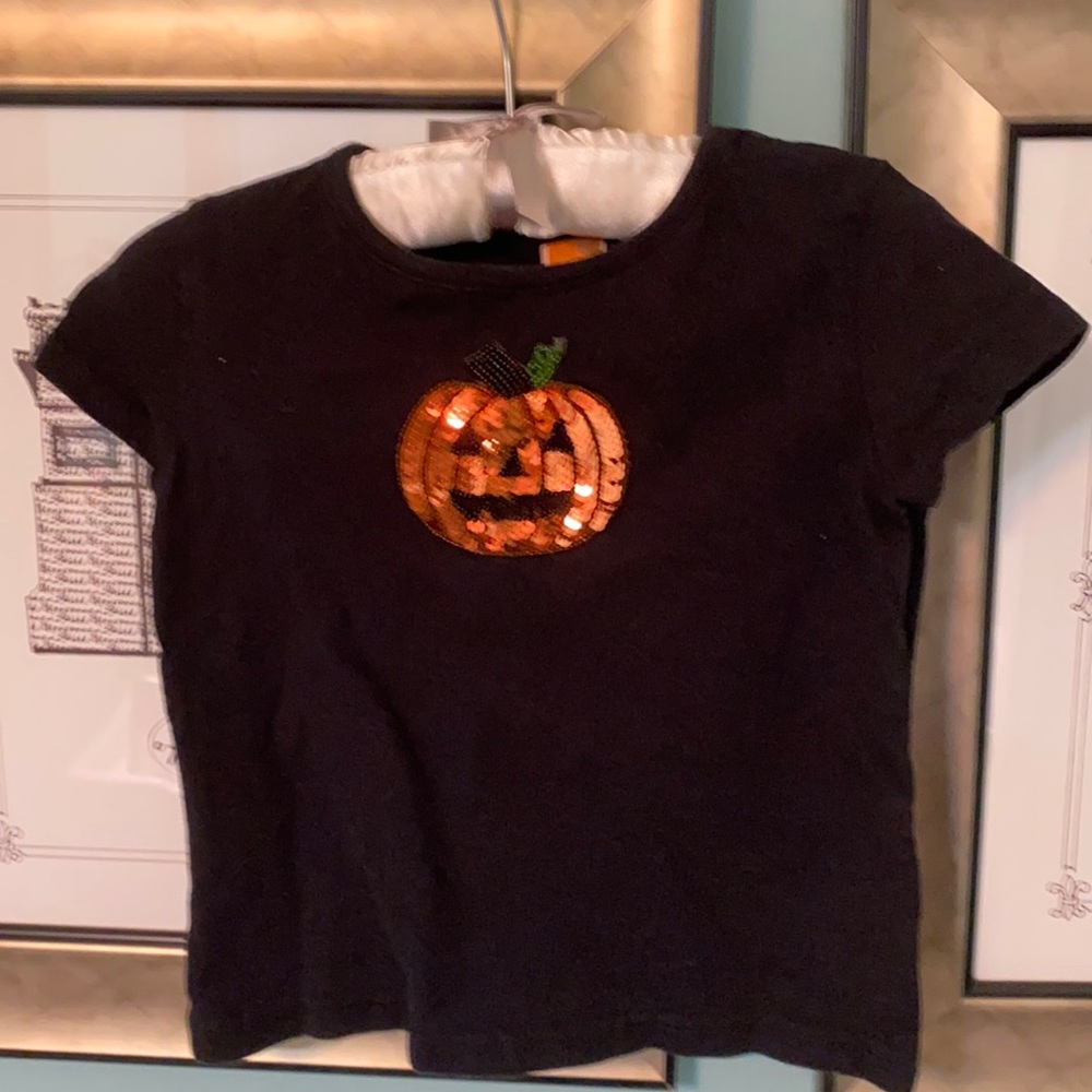 Halloween pumpkin glitter shirt. Size 4